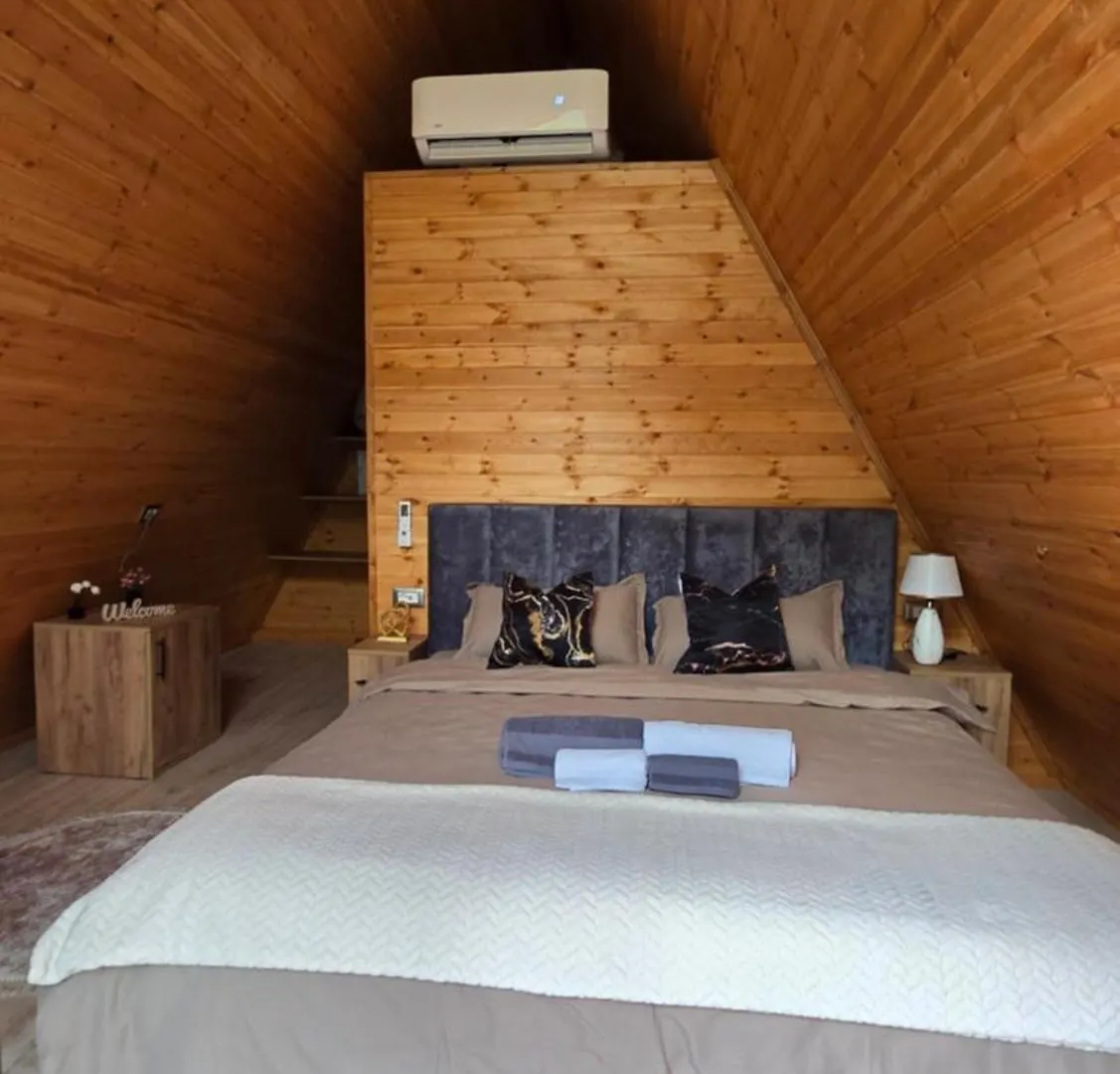 Thethi Sky Lodge House 2 Tatil Evi